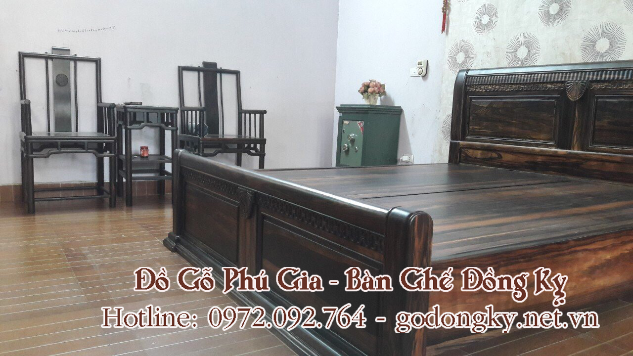 giường ngủ gỗ mun cao cấp mẫu trơn